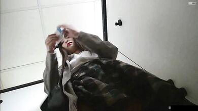 TWTP 大学女厕双镜头偷拍几个漂亮小姐姐嘘嘘近距离观察她们的小嫩鲍 (2)